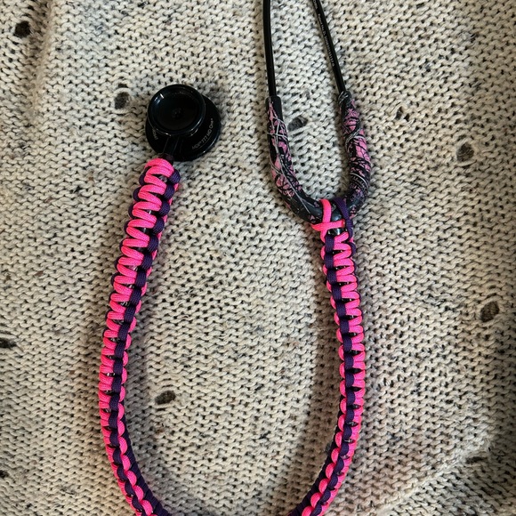 MDF MD One Stethoscope - Picture 1 of 4